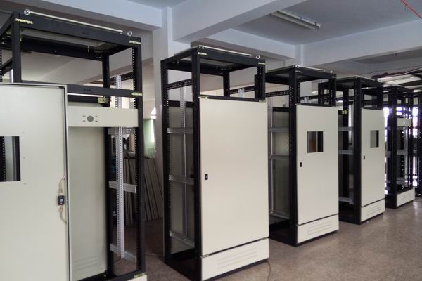 卓资配电柜-3683厂家配电柜检修需要注意的